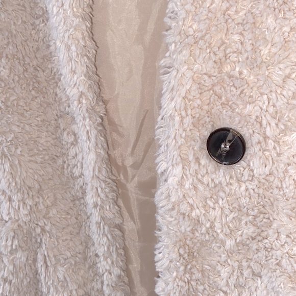 Fuzzy long sleeve jacket (NWOT) - Picture 2 of 7